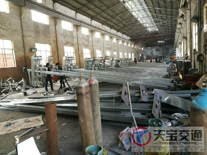 北京指路标志杆生产厂家|热镀锌标志杆加工厂家
